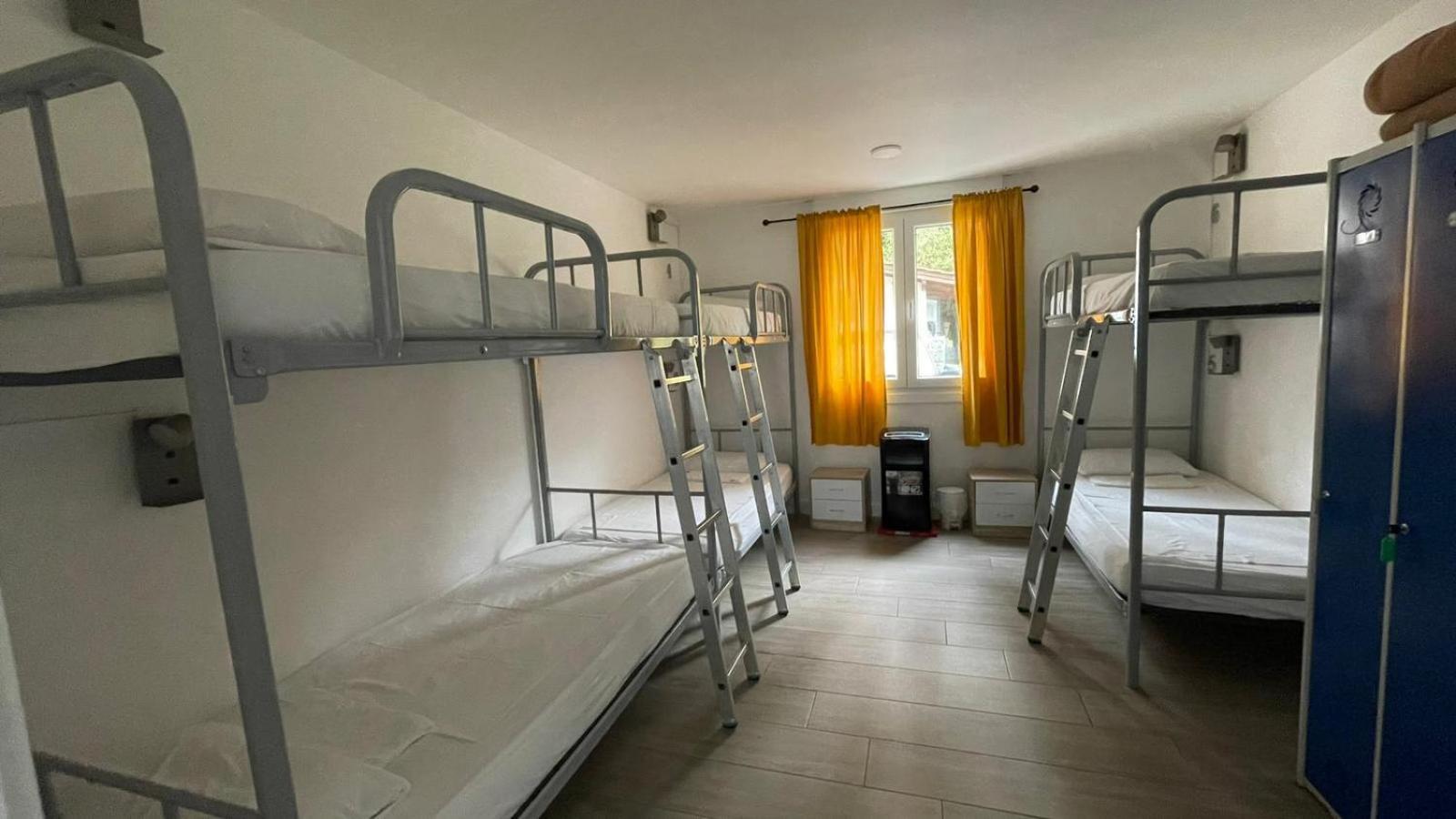 Erletxe Aterpea Hostel เลโซ ภายนอก รูปภาพ