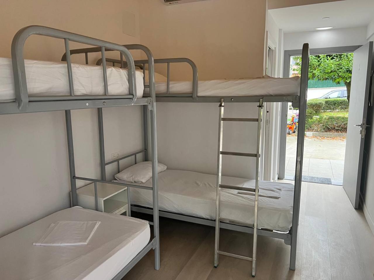 Erletxe Aterpea Hostel เลโซ ภายนอก รูปภาพ