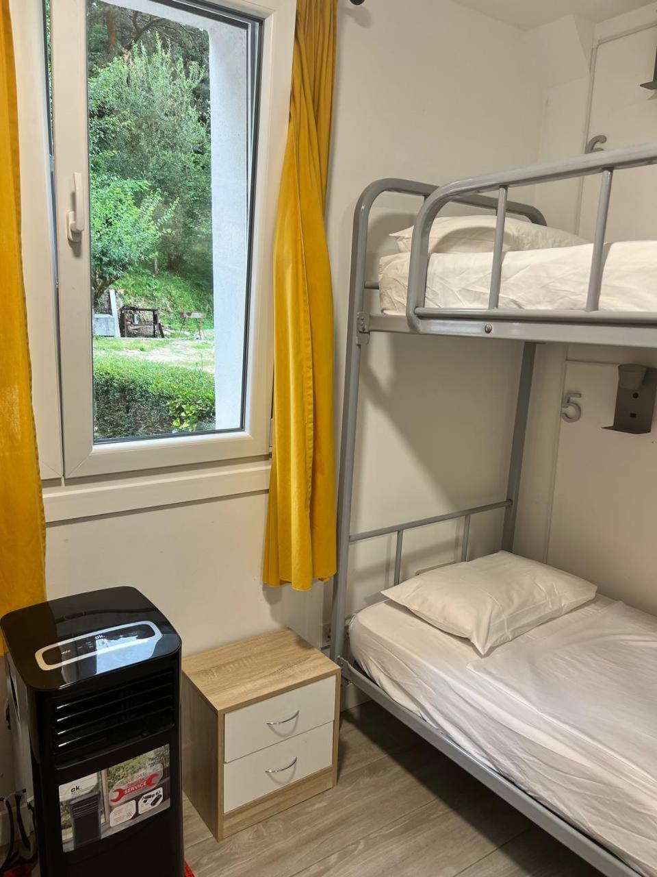 Erletxe Aterpea Hostel เลโซ ภายนอก รูปภาพ
