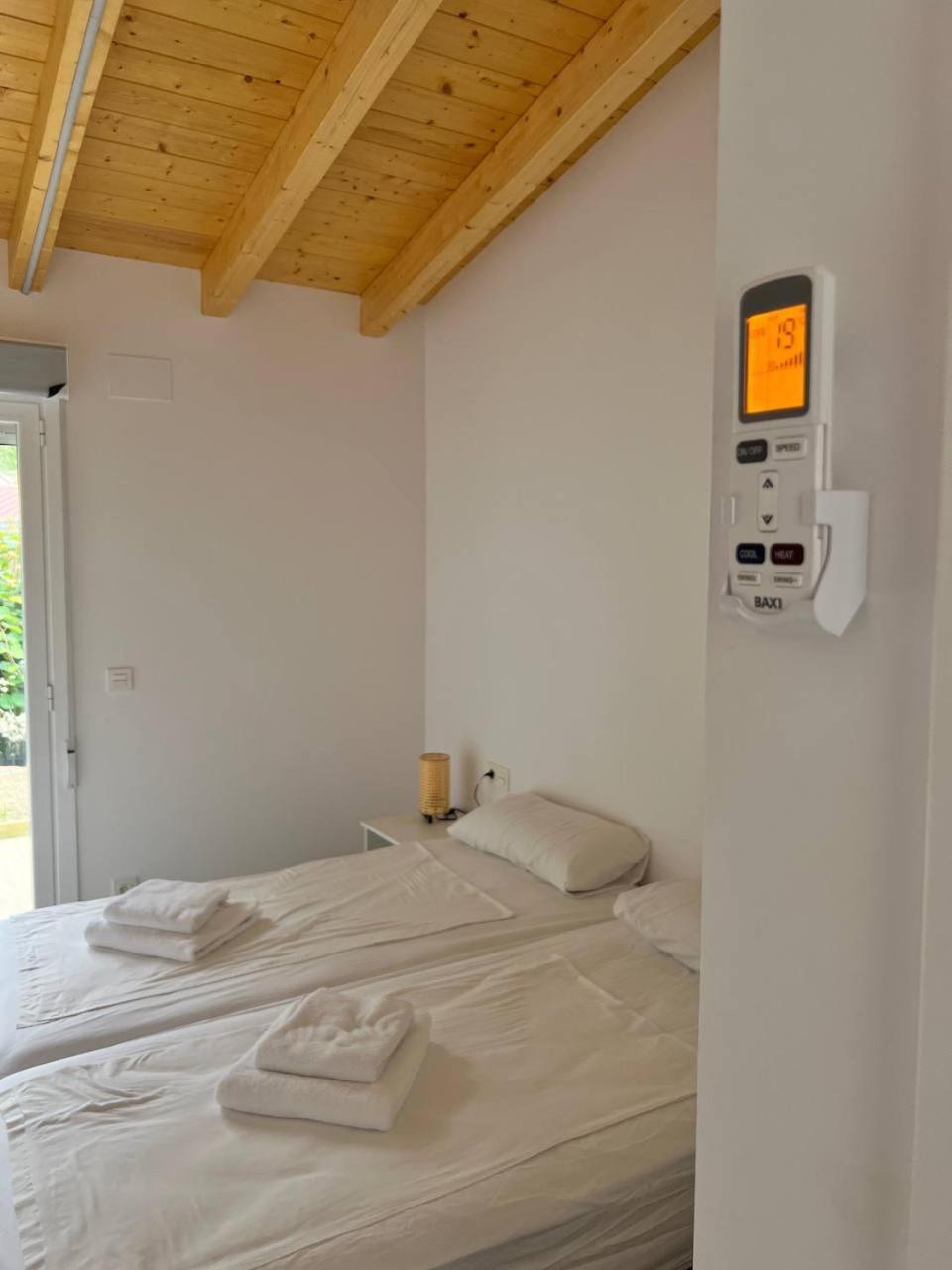 Erletxe Aterpea Hostel เลโซ ภายนอก รูปภาพ