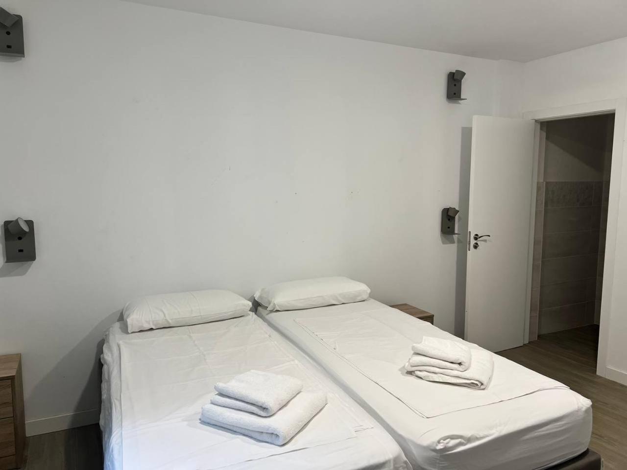 Erletxe Aterpea Hostel เลโซ ภายนอก รูปภาพ